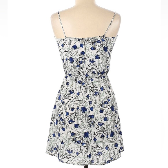 Host Pick - Beautiful Zara Basic Casual Blue & White Dress in Size XS - Picture 2 of 4